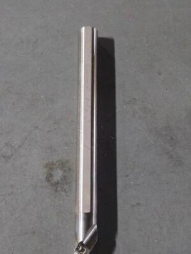 DESCRIPTION: (1) INDEXABLE BORING BAR BRAND/MODEL: ISCAR A16Q SDXNL-07 SIZE: 20mm RETAIL$: $227.00 QTY: 1