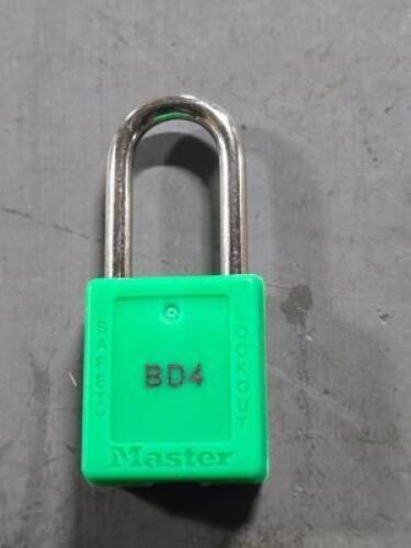 DESCRIPTION: (14) LOCK OUT TAGOUT LOCKS BRAND/MODEL: MASTERLOCK 46317108 RETAIL$: $274.82 QTY: 14