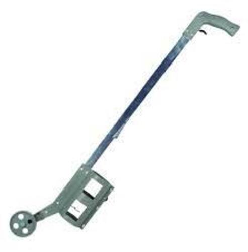 DESCRIPTION: (1) STRIPING WAND BRAND/MODEL: RUST-OLEUM #238800 RETAIL$: $60.00 EA QTY: 1