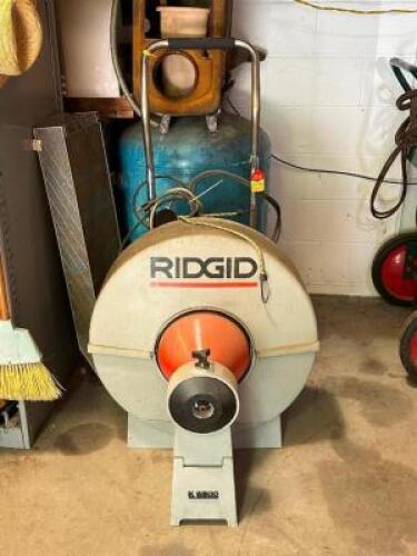 RIDGID DRAIN CLEANING MACHINE
