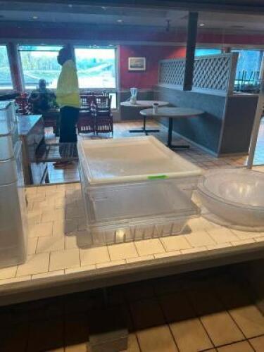 (3) - ASSORTED FULL SIZE CONTAINERS WITH A SINGLE LID