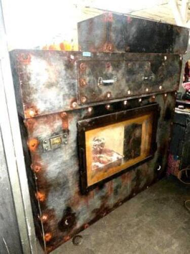 BOILER FURNACE PROP SET W/ SPACE FOR ACTOR>
