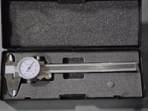DESCRIPTION: (1) DIAL CALIPER BRAND/MODEL: VC 76367069 SIZE: 6" RANGE 0.001" GRADUATION RETAIL$: $50.44 QTY: 1