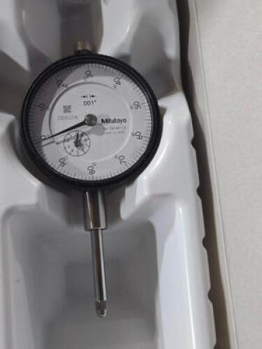 DESCRIPTION: (1) DIAL DROP INDICATOR BRAND/MODEL: MITUTOYO 2416A-10 SIZE: 0-100 READING RETAIL$: $166.00 QTY: 1