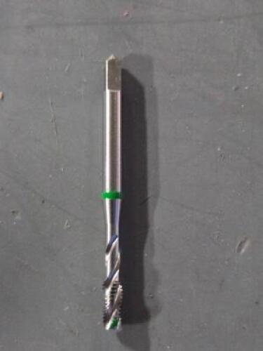 DESCRIPTION: (8) V-HSS MODIFIED BOTTOMING SF TAPS BRAND/MODEL: ACCUPRO 62666748 SIZE: #8-36 RETAIL$: $113.85 QTY: 8