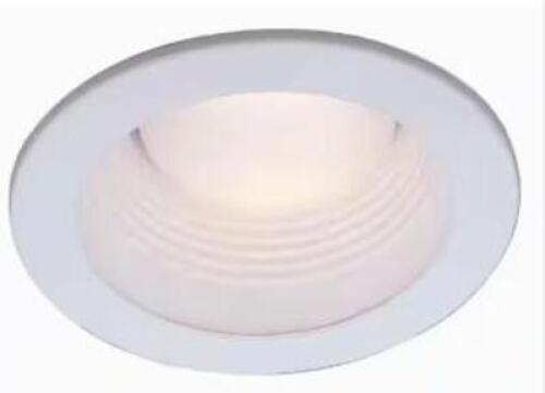 (6)- 6" HALO RECESSED TRIM LIGHT