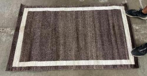 38"X63" AREA RUG