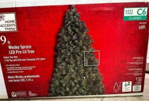 PRE-LIT ARTIFICIAL CHRISTMAS TREE