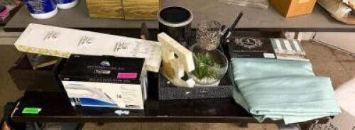 CONTENTS OF TABLE- ASSORTED HOME GOODS