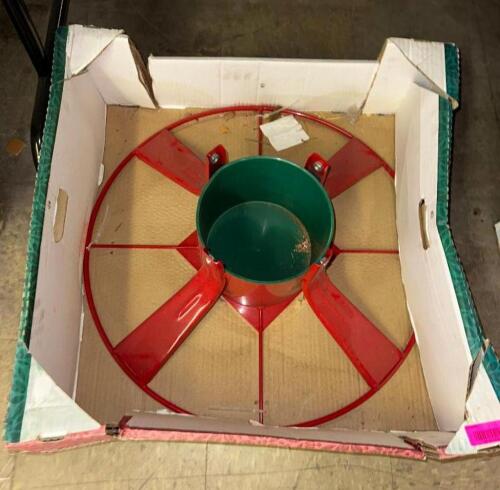 CHRISTMAS TREE STAND