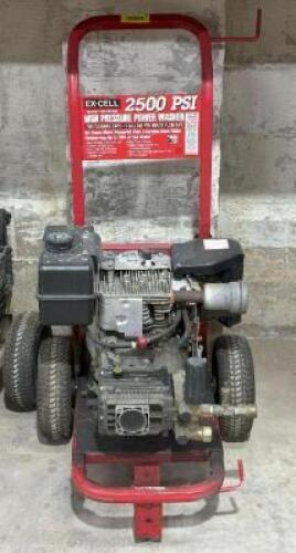2500 PSI PRESSURE WASHER