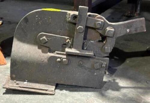 HEAVY DUTY BENCH MOUNT CUTTER