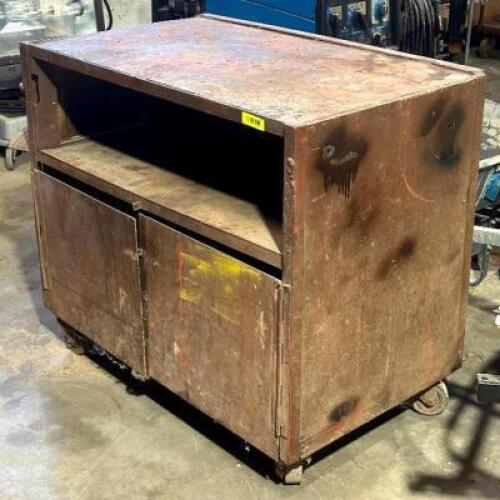 METAL STORAGE CHEST ON CASTERS