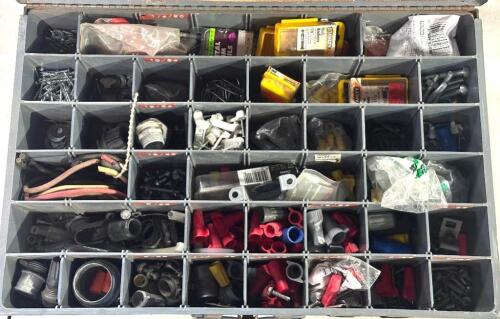 ASSORTED ELECTRICAL HARDWARE KIT