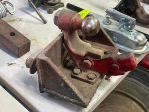 RECEIVER HITCH