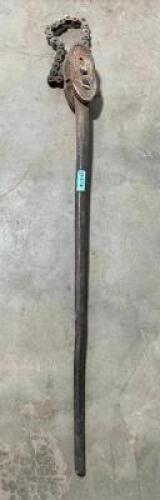 INDUSTRIAL CHAIN WRENCH