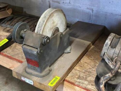 GRINDING WHEEL