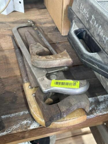 (4) SAWS