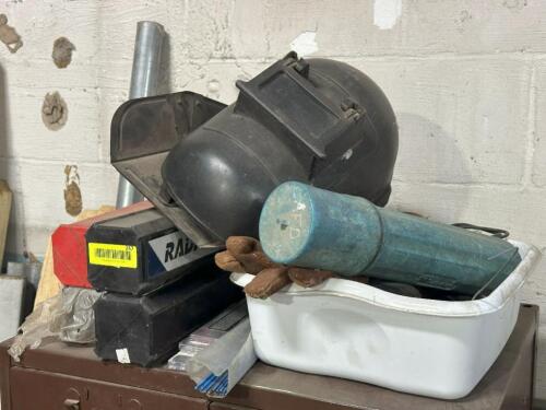 WELDING MASK WITH ELECTRODES AND GLOVES