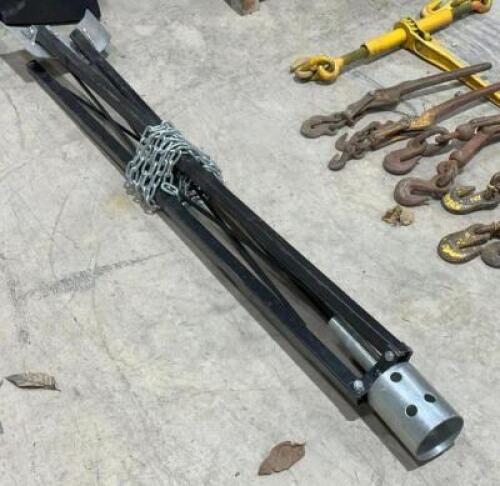TRIPOD STAND