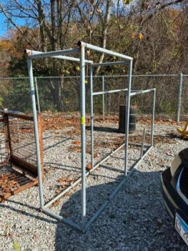 METAL FRAME