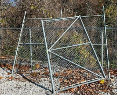 FENCING GATE AND SECTION