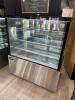 NORTH AMERICAN RESTAURANT EQUIPMENT 48" REFRIGERATED BAKERY DISPLAY CASE. - 2