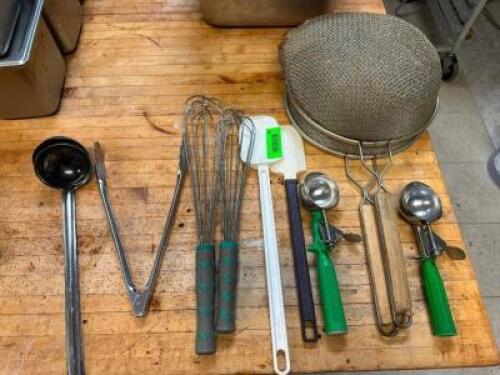 (1) LOT OF ASSORTED SMALL WARES.