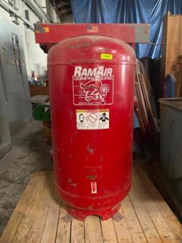 RAM AIR FREE STANDING AIR COMPRESSOR