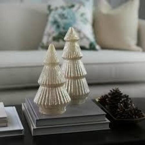 DESCRIPTION: (3) GLASS SMALL CHRISTMAS TREE BRAND/MODEL: BETTER HOMES RETAIL$: $8.200 EA QTY: 3
