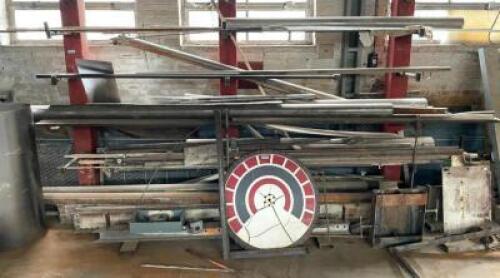 LARGE ASSORTMENT OF STEEL PIPING