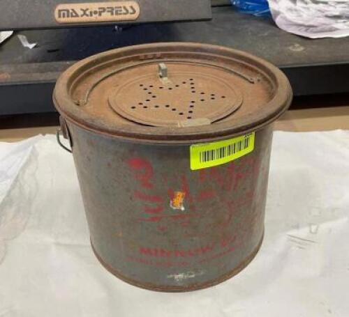 OLD STUMPY MINNOW BUCKET - 12" HEIGHT / 10" DIAMETER