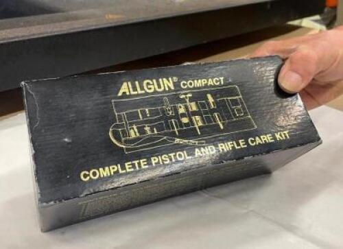 ALLGAN COMPACT PISTOL AND FIFLE CARE KIT
