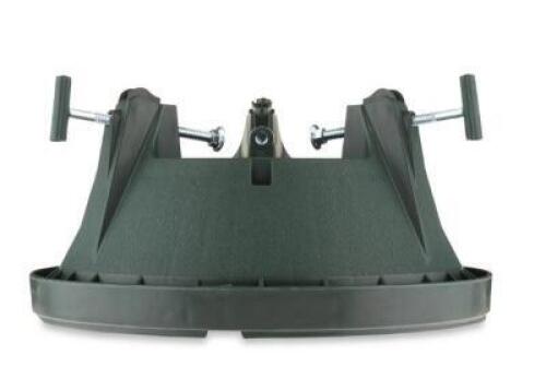 DESCRIPTION: (1) TREE STAND SIZE: FITS TREES UP TO 6" DIAMETER RETAIL$: $19.99 QTY: 1