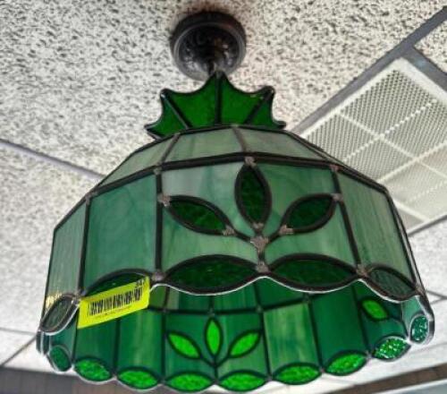 1960'S ERA VINTAGE GREEN STAINED GLASS PENDANT LIGHT.