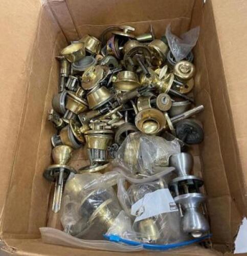 MISC BOX OF DOOR HARDWARE AND KNOBS