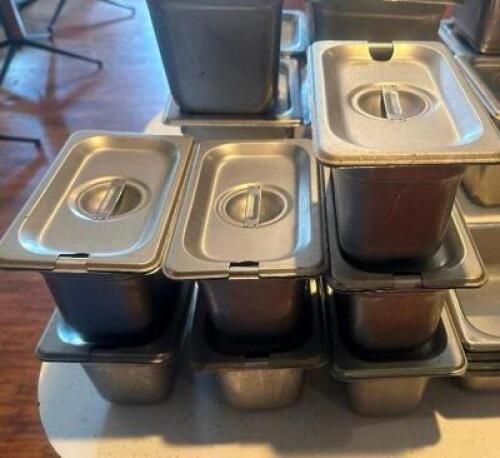 (7) 1/9TH SIZE STAINLESS INSERTS W/ LIDS.