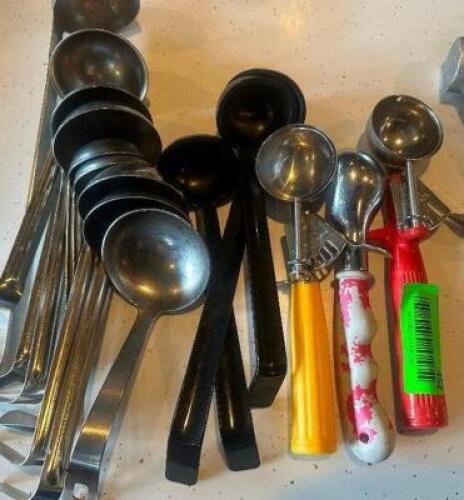 (1) LOT OF ASSORTED UTENSILS