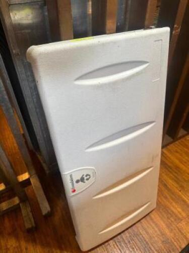 WALL MOUNTED CHANGING STATION.