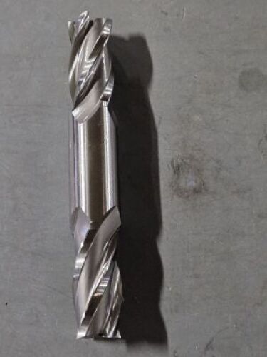 DESCRIPTION: (2) DE HSS SQ END MILL BRAND/MODEL: HERTEL 41117714 SIZE: 15/16" DIA 1-7/8" LOC RETAIL$: $215.56 QTY: 2