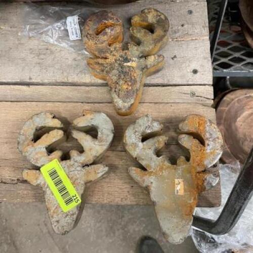(3) RUSTY DEER DECORATIONS