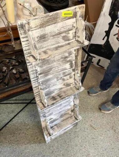 SHABBY WHITE SHELF - 50" X 15"