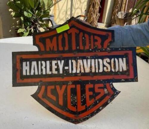 22" X 25" METAL HARLEY DAVIDSON SIGN