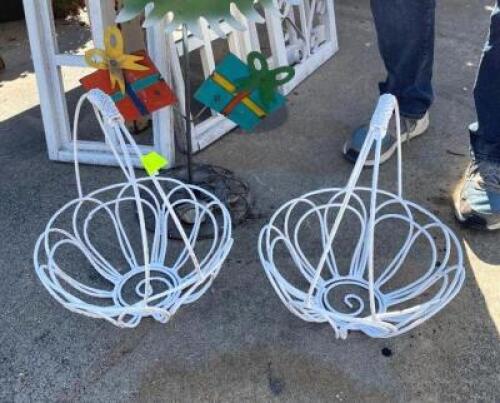 (2) WHITE HOLIDAY BASKETS - 13" X 15"