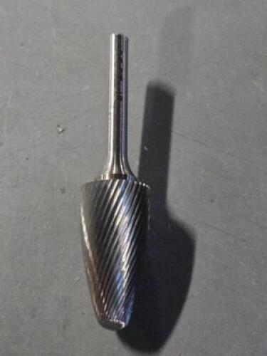 DESCRIPTION: (4) CARBIDE ROUND NOSE TREE BURR BRAND/MODEL: WESTWARD 19D721 QTY: 4