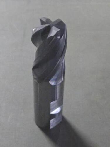 DESCRIPTION: (2) SOLID CARBIDE END MILL BRAND/MODEL: OSG 430-8716 SIZE: 1" DIA RETAIL$: $268.12 QTY: 2