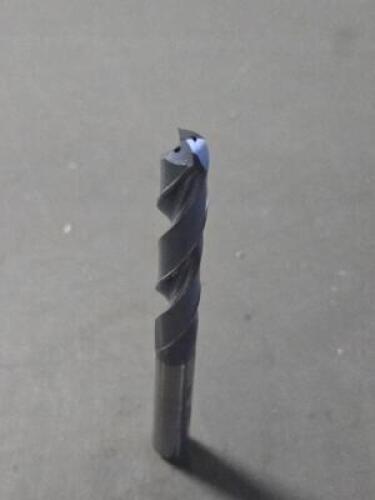 DESCRIPTION: (2) SOLID CARBIDE JOBBER DRILL BRAND/MODEL: ACCUPRO 41576059 SIZE: 8mm DIA RETAIL$: $268.68 QTY: 2