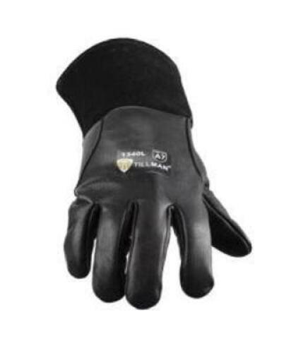 DESCRIPTION: (2) BAGS OF (12) CUT RESITANT GLOVES BRAND/MODEL: 1340XL INFORMATION: OIL RESISTANT RETAIL$: $31.25/PR SIZE: XL QTY: 2