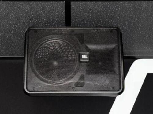 DESCRIPTION (4) JBL SPEAKERS. BRAND / MODEL: JBL THIS LOT IS: SOLD BY THE PIECE LOCATION GYM QTY 4