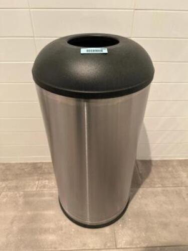 DESCRIPTION STAINLESS WASTE CAN W/ LID LOCATION FRONT QTY 1